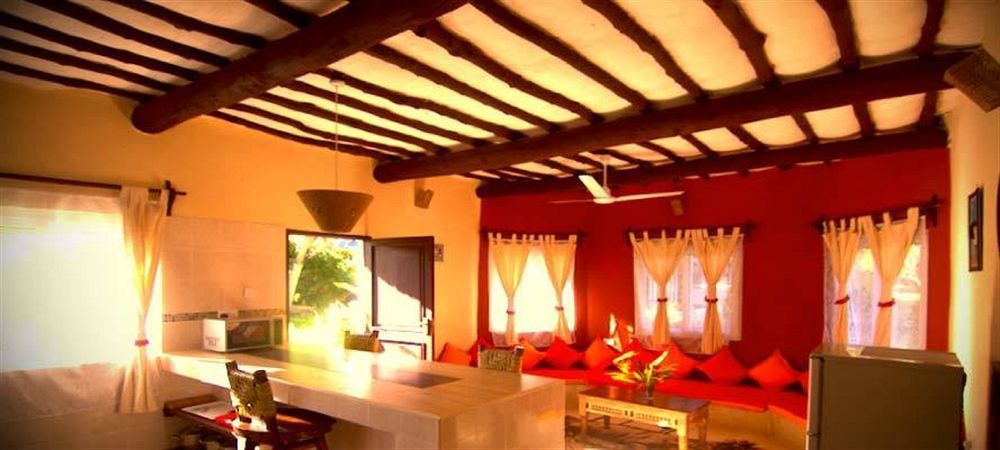 Hill Park Hotel - Tiwi Beach Zewnętrze zdjęcie